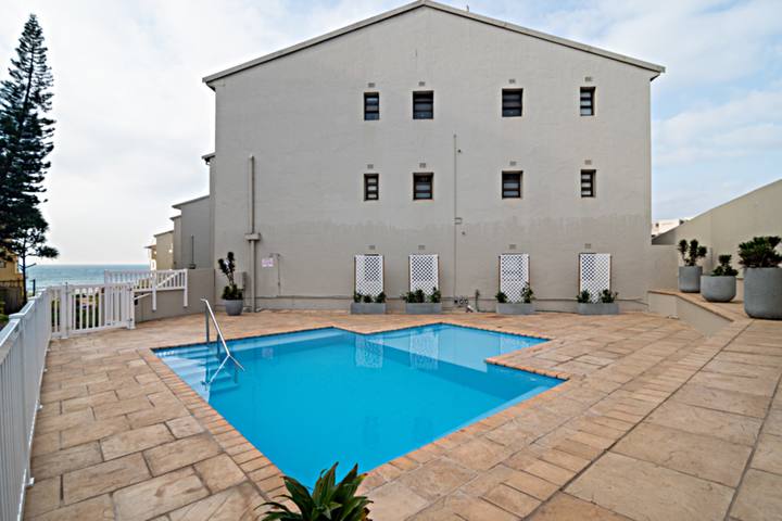 The Bay 4 Complex pool